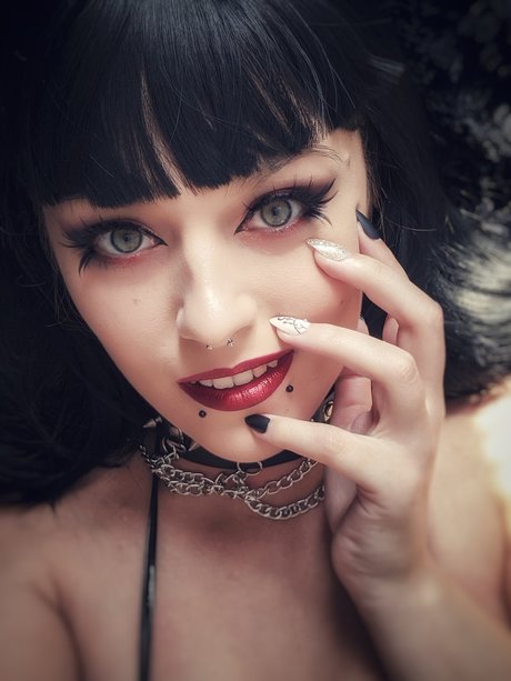 Runa nackt schöne galerie