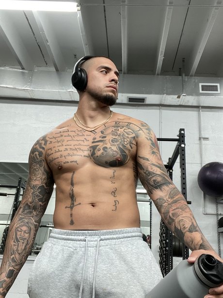 Costaricanpapii xxx perfekte bild