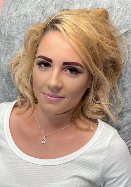 RoxyLittleAngel pornostar xxx archiv