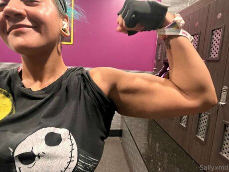 FREE LESBIAN D MME SQ RTER_ erotische schöne galerie