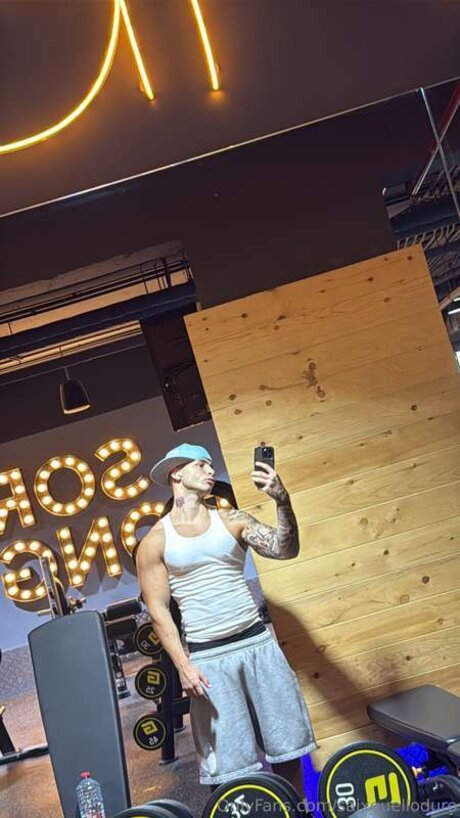 Esploratore di caverne exklusive heiße foto