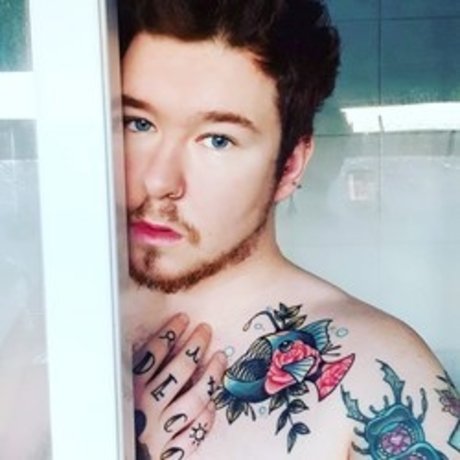 Ryon Jones erotische top fotos