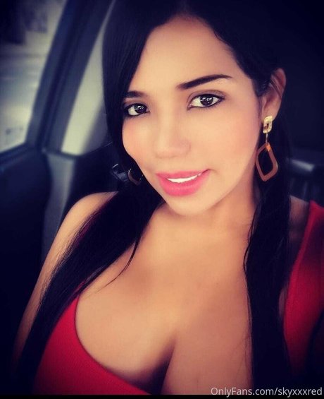 skyxxxred exklusive porno archiv