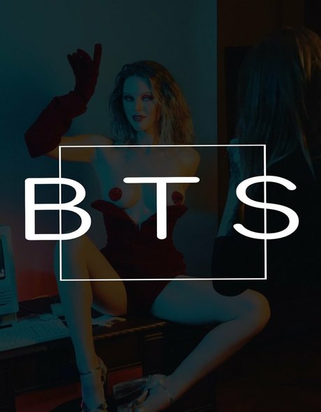 onlyora kostenlose pornografische bilder