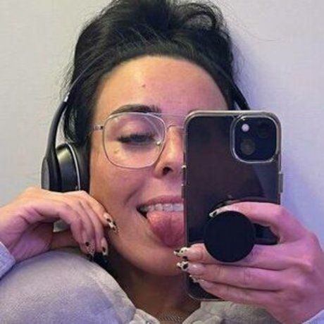 Thickfrenchie beste nackten bild