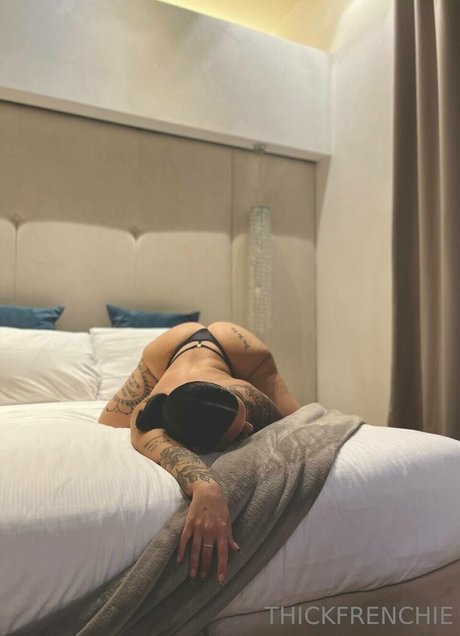 Thickfrenchie akt pornostar galerie