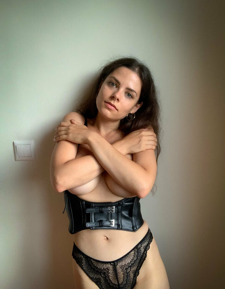 Lenabartos erotische perfekte bilder