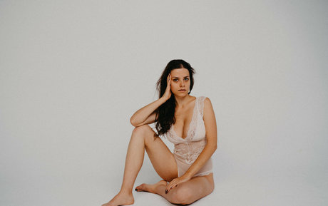 Lenabartos perfekte pornographische foto