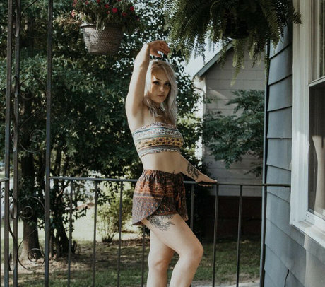 thedemonyou model erwachsene bilder