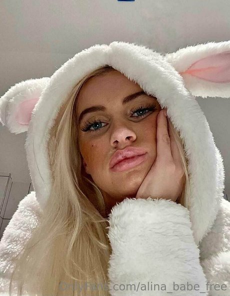 cutealinaa hd xxx bild