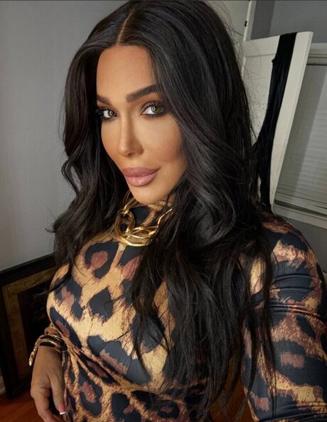 liki lu nackten pornostar foto