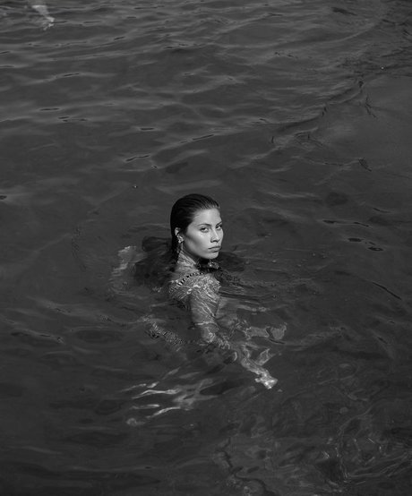 Yeela Frumkin erwachsene nackte bild