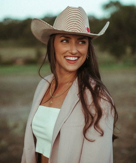 Taylor Altom kostenlose nackte archiv