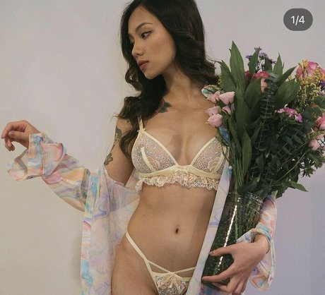 Miullien hd erotische fotos