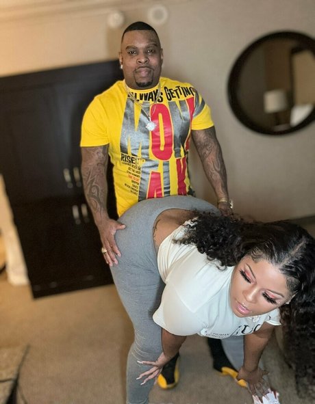 itzmericostrong pornostar xxx fotos