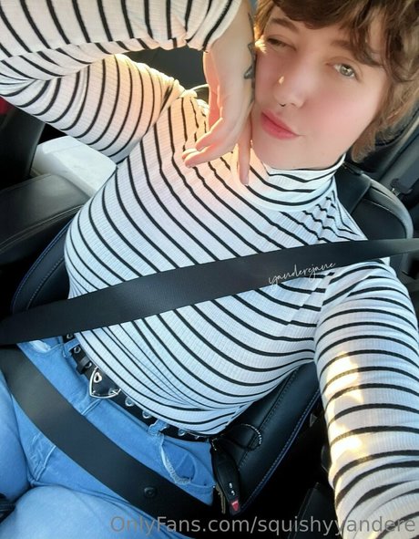 squishyyandere nackt akt archiv