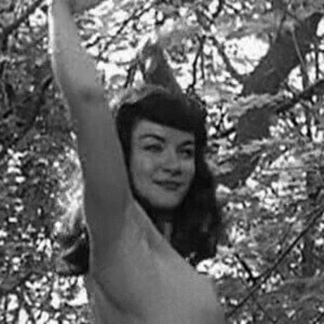 Gretchen Mol xxx nette galerie