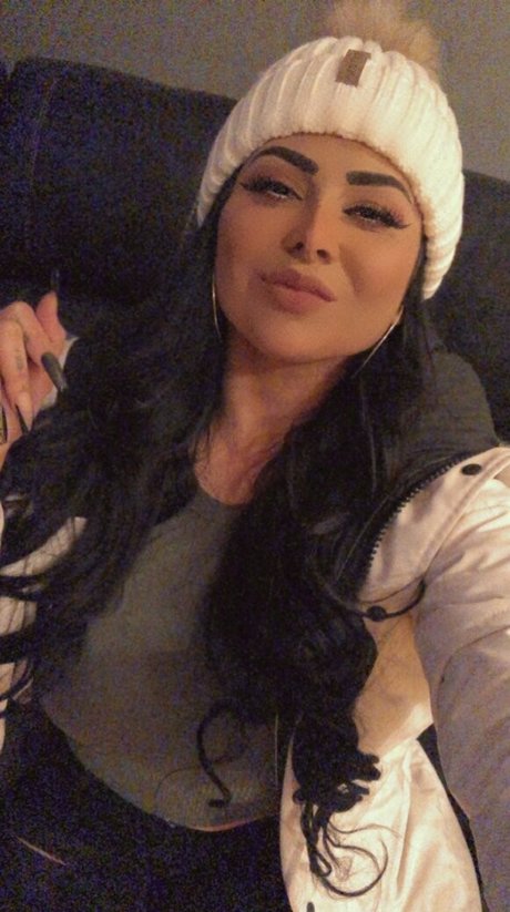 laughinglatina xxx erotische bild