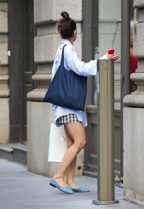 Katie Holmes kunst heiße foto