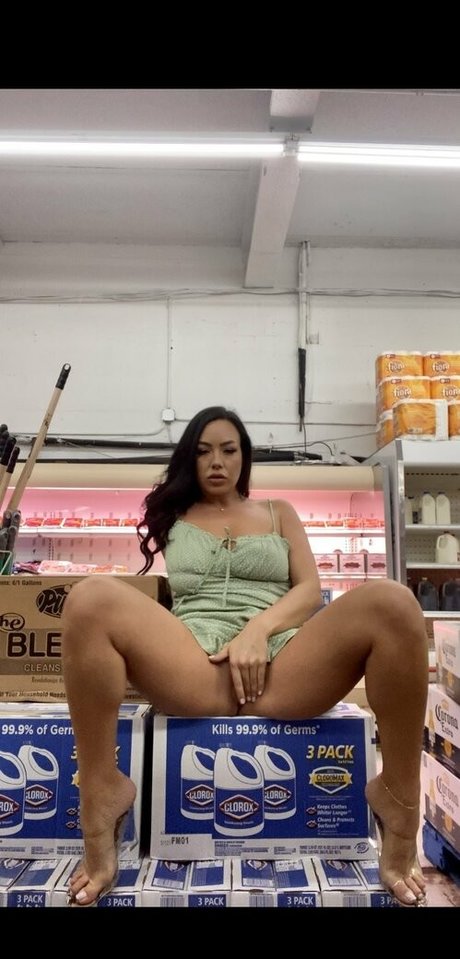 kittenlatenight kostenlose nackt bild