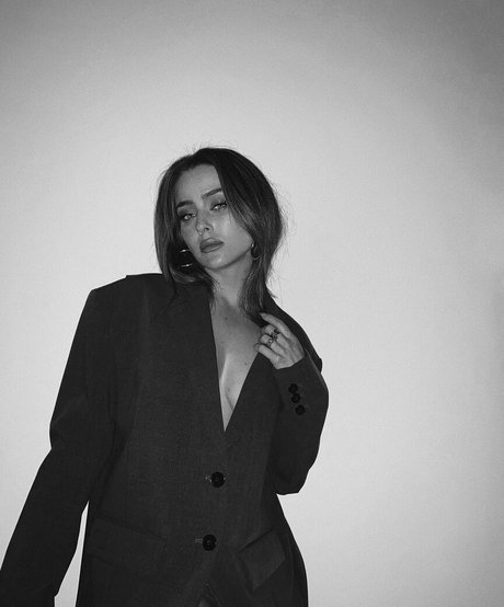 Effy Palarya nacktheit kostenlose archiv