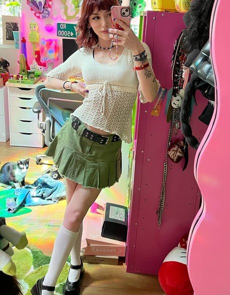 Kailee Morgue erotische exklusive archiv