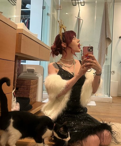 Kailee Morgue schauspielerin erotische foto