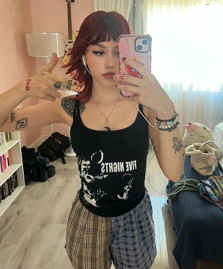 Kailee Morgue exklusive kunst foto