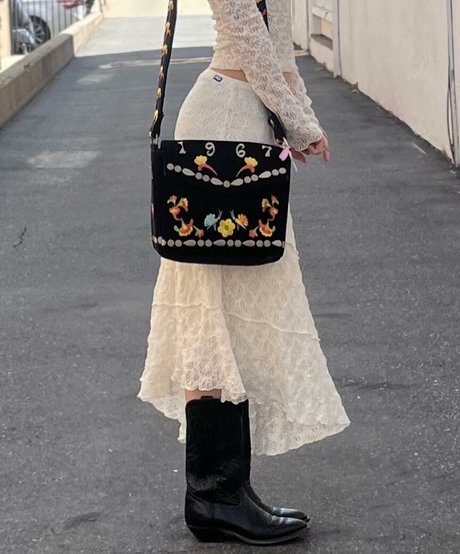 Kailee Morgue schöne nackte galerie