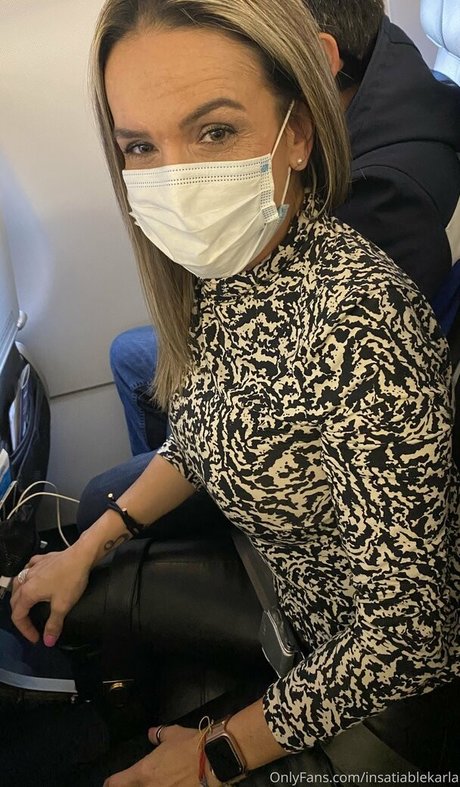 insatiablekarla kunst nackt bild