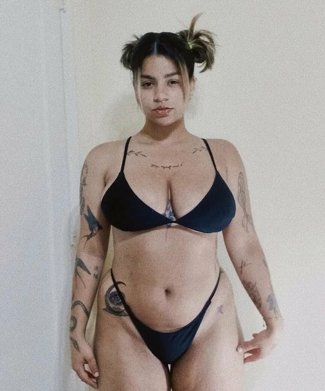 Kennya Raposo xxx beste foto