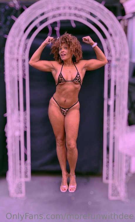 morefunwithdee erwachsene pornostar bild