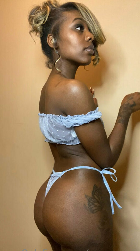 onyxxxxxx model porno foto