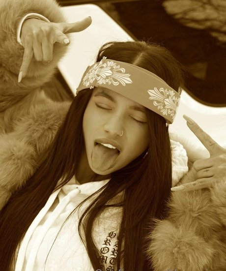 sexy asiatische onlyfans erwachsene kostenlose archiv