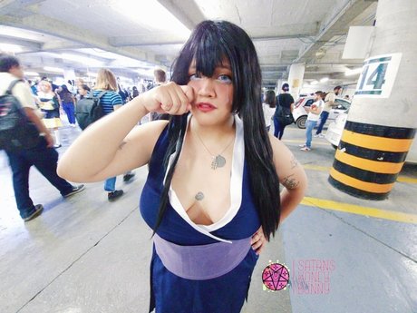 Satan s Honey Bunny perfekte nackten galerie