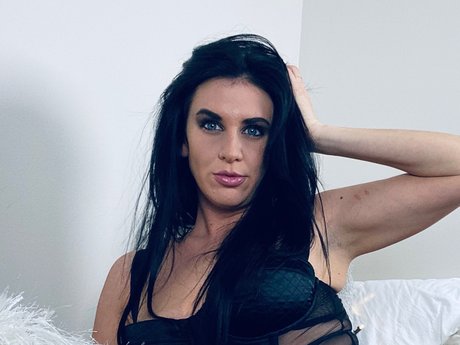 Sara Belle schöne exklusive bilder