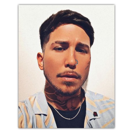 _SANTO_ erwachsene nackten fotos