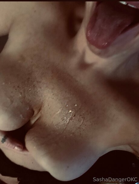 Sasha Danger OKC nackt pornographische bild