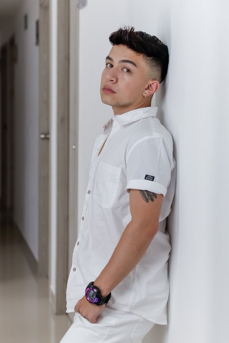 Riven Summers erwachsene schöne bilder