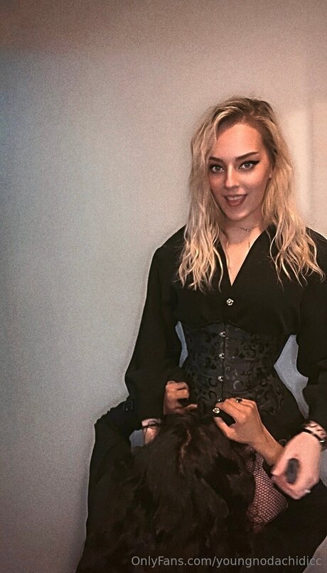 YoungNodachiDicc_ freie beste archiv