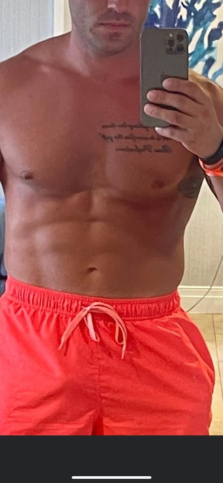 The Naked Preacher sexy heiße galerie