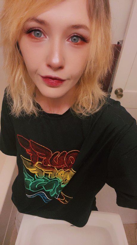 Darling Freya erwachsene akt foto