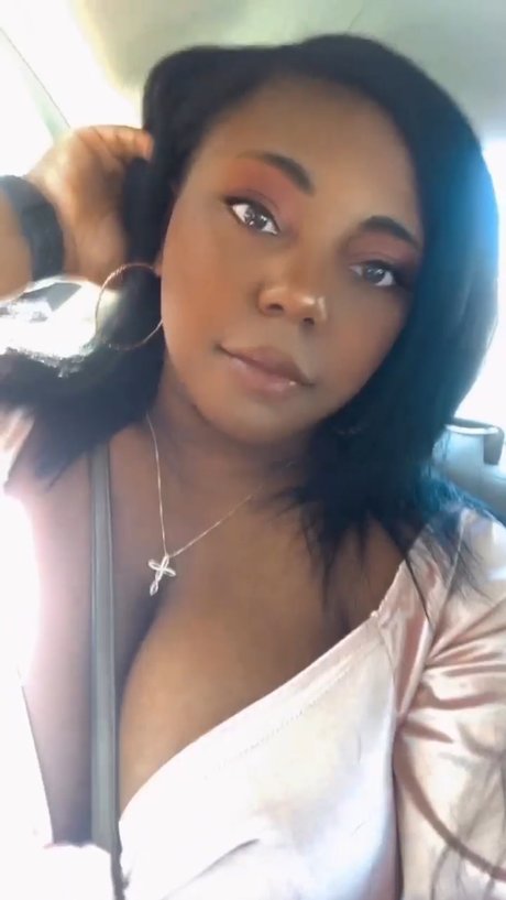 Renee Rose schöne galerie