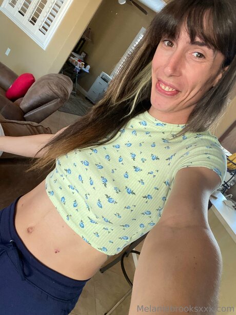 MelanieBrooks erwachsene nackten galerien