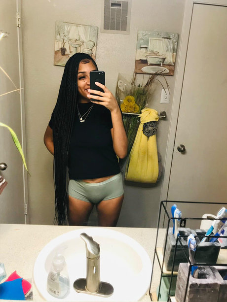 Tyblood porno schöne archiv