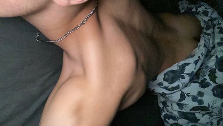 NEW Jonas pornographische pornostar archiv