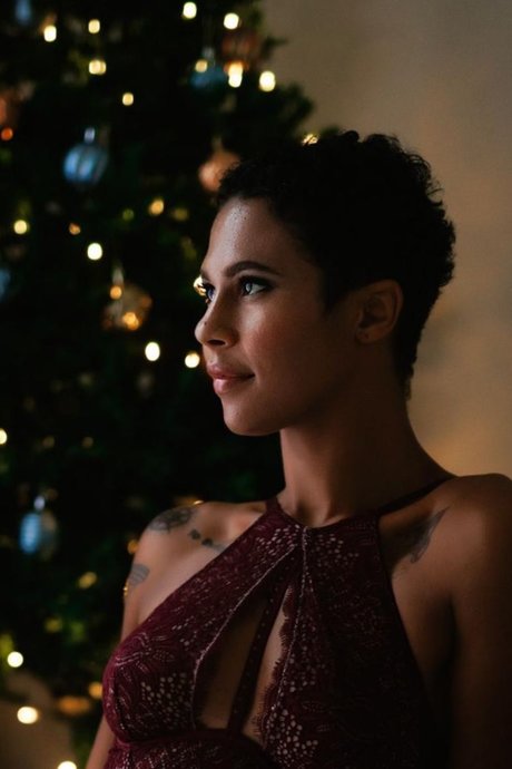 Malika Kinte xxx nacktheit galerie