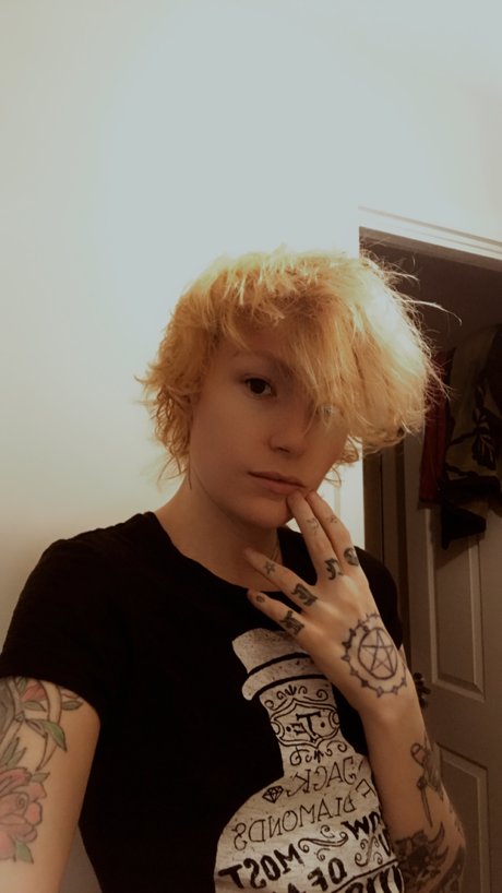 Angel the unknown nacktheit bild