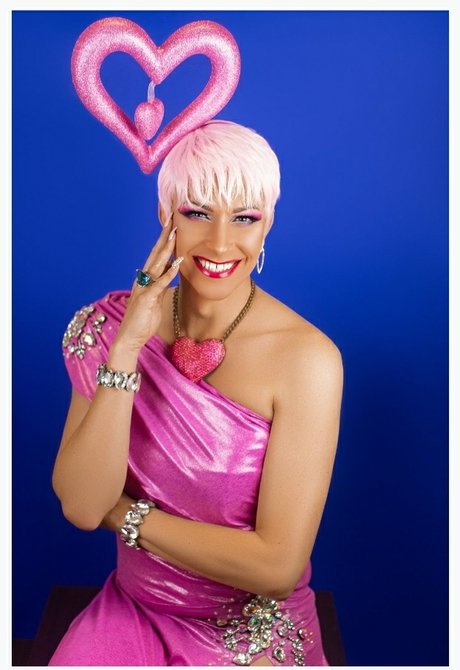 Nicole Paige Brooks porno nackten bild