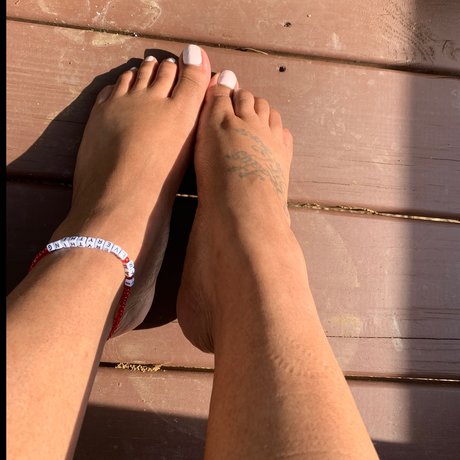 Lyn Red schöne heiße galerie